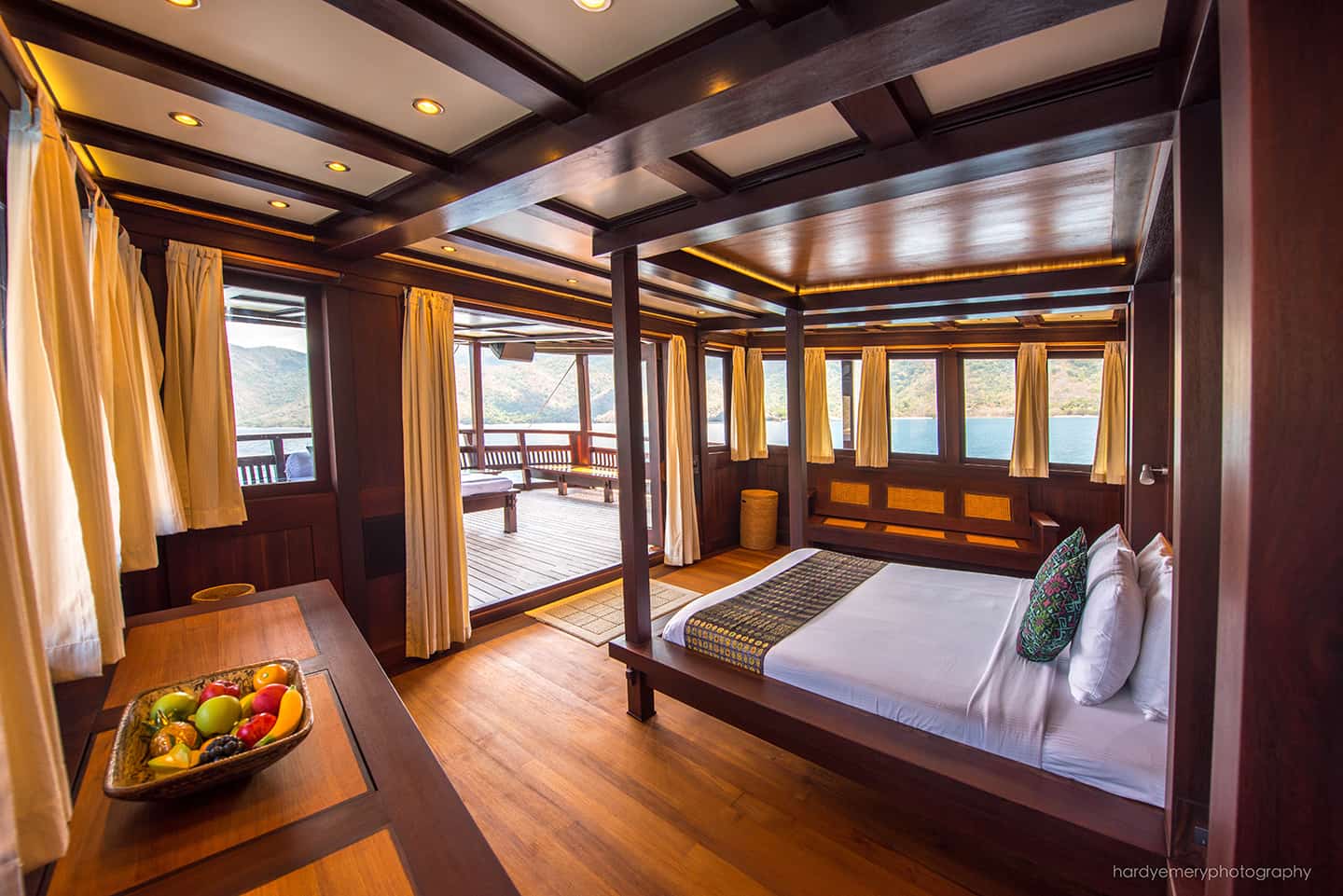 master suite onboard Dunia Baru