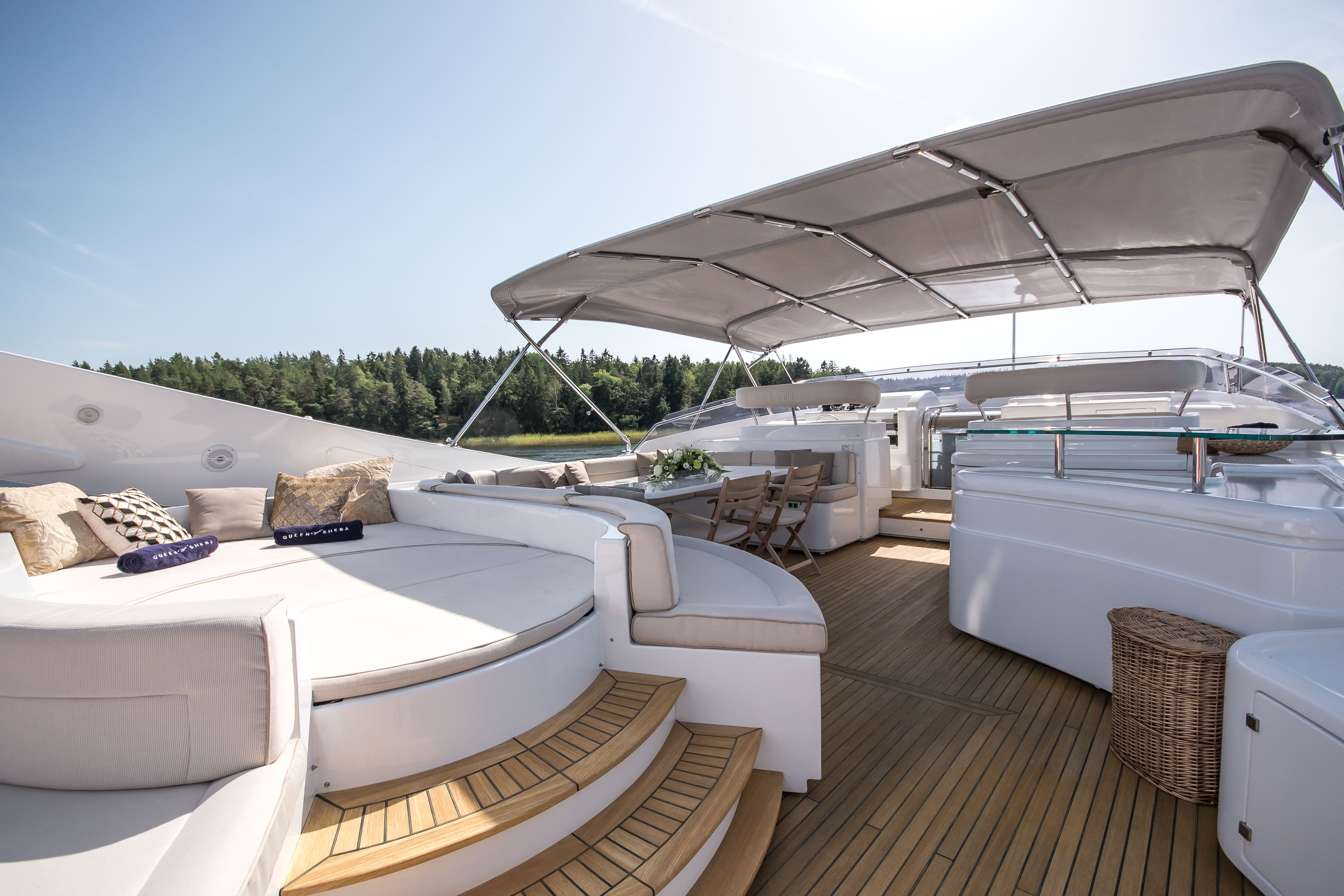 flydeck seating onboard Queen of Sheba