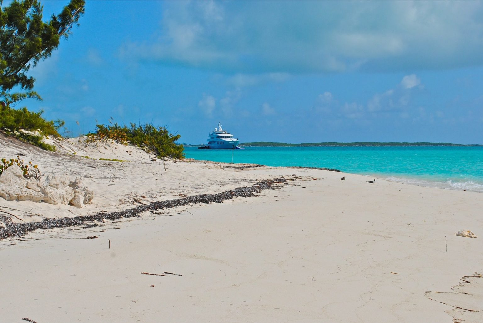 The ultimate Bahamas cruising guide OceanScapeYachts