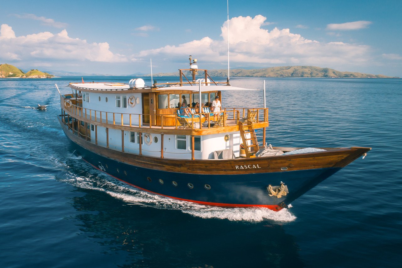 rascal yacht cruising in Indonesia