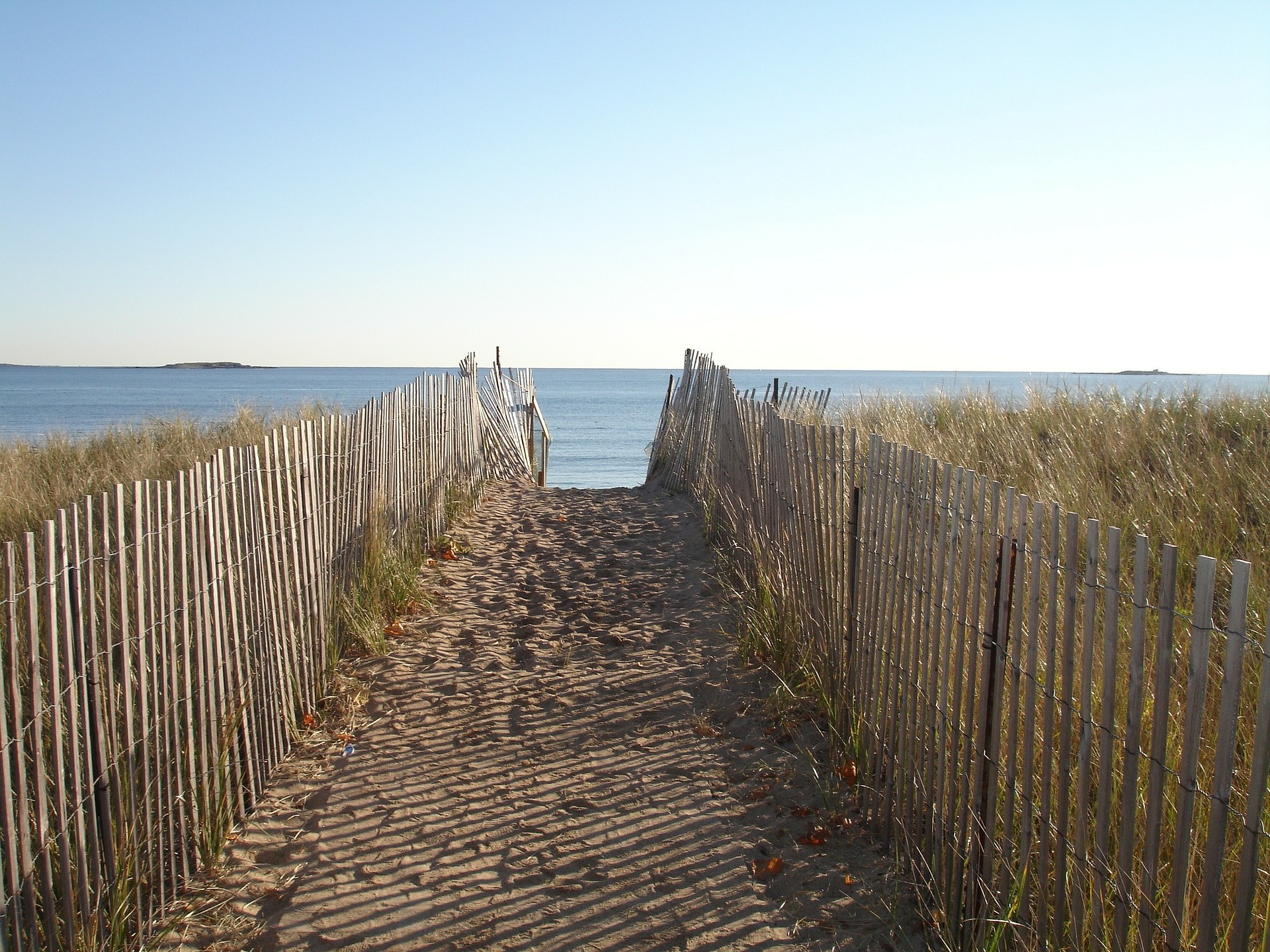 sandy pathway leading to the beach in New England